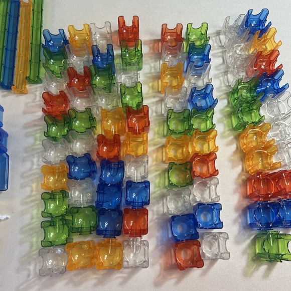 Q-Ba-Maze Marble 2.0 - Rails Builder Set missing OnePiece Of 114 pieces - Picture 3 of 14